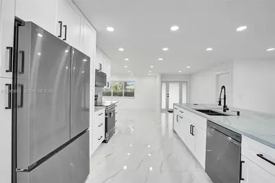 10601 NW 43rd Ct, Coral Springs, FL 33065 - Photo 22