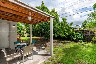7300 Orleans St, Miramar, FL 33023 - Photo 26