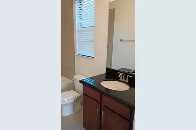 1280 SW 113th Way, Pembroke Pines, FL 33025 - Photo 40