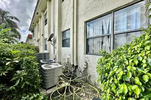 11168 Royal Palm Blvd, Coral Springs, FL 33065 - Photo 16