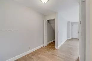 2641 Gately Dr W, West Palm Beach, FL 33415 - Photo 12