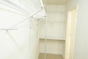 506 NW 87th Ave, Miami, FL 33172 - Photo 10