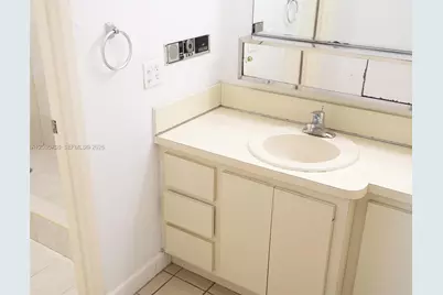 506 NW 87th Ave #212, Miami, FL 33172 - Photo 12