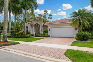 1604 Victoria Pointe Ln, Weston, FL 33327 - Photo 42