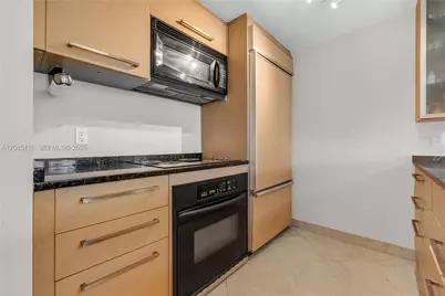 1850 S Ocean Dr #706, Hallandale Beach, FL 33009 - Photo 4