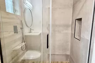 2201 N 54th Ave, Hollywood, FL 33021 - Photo 16