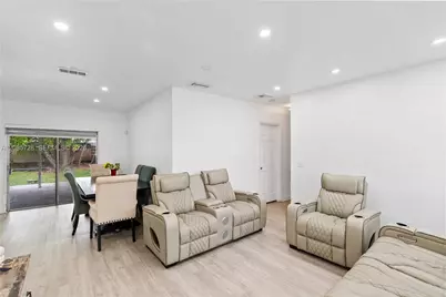 19900 SW 114th Ave, Miami, FL 33157 - Photo 2