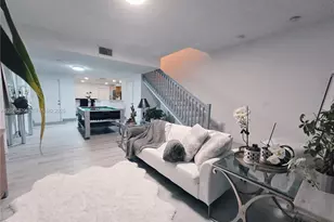 1303 Presidio Dr, Weston, FL 33327 - Photo 6