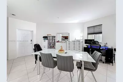 260 NW 109th Ave #206, Miami, FL 33172 - Photo 6