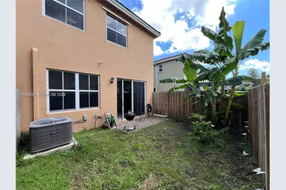 1444 SE 24th Ter, Homestead, FL 33035 - Photo 6