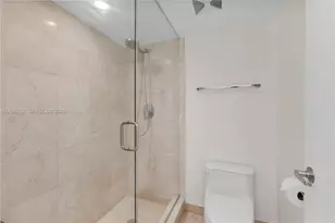 6917 Collins Ave, Miami Beach, FL 33141 - Photo 20