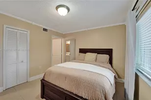 2298 NW 78th Ave, Pembroke Pines, FL 33024 - Photo 18