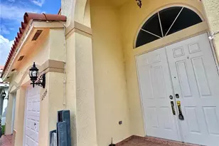 12864 NW 7th St, Miami, FL 33182 - Photo 2