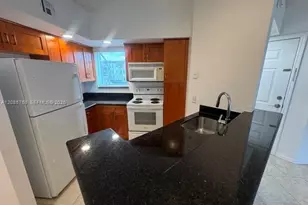 3350 NW Pinewalk Dr N, Margate, FL 33063 - Photo 6