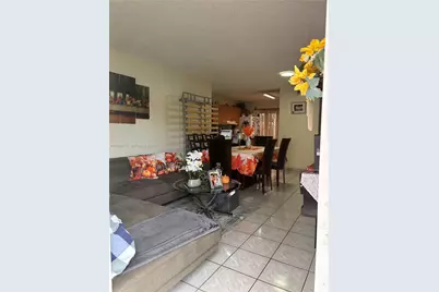7861 W 29th Way #101, Hialeah, FL 33018 - Photo 2