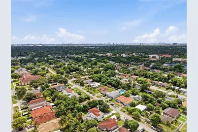 65 NW 118th St, Miami, FL 33168 - Photo 38