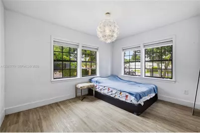 65 NW 118th St, Miami, FL 33168 - Photo 22