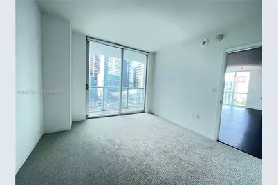 55 SE 6th St #2702, Miami, FL 33131 - Photo 6