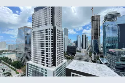 55 SE 6th St #2702, Miami, FL 33131 - Photo 12