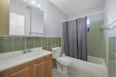 3530 N 65th Ave, Hollywood, FL 33024 - Photo 10