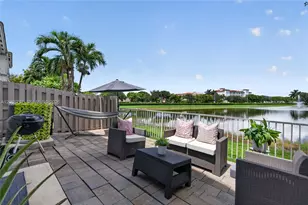 10861 NW 79th St, Doral, FL 33178 - Photo 6