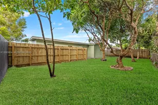 2610 NW 83rd Ave, Sunrise, FL 33322 - Photo 18
