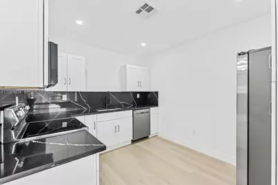 2610 NW 83rd Ave, Sunrise, FL 33322 - Photo 2