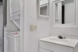 4174 Inverrary Dr, Lauderhill, FL 33319 - Photo 20