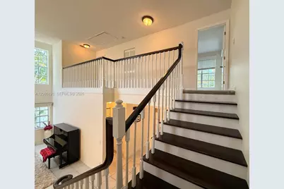30 Windsor Ln #30, Palm Beach Gardens, FL 33418 - Photo 10
