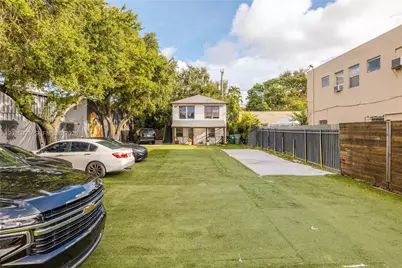 279 NW 54th St, Miami, FL 33127 - Photo 20