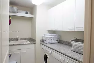 6000 Island Blvd, Aventura, FL 33160 - Photo 44