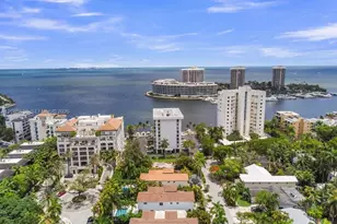 1600 S Bayshore Ln, Miami, FL 33133 - Photo 1