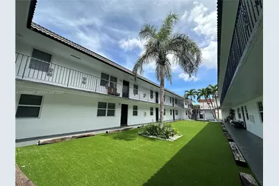 2500 Johnson St #8, Hollywood, FL 33020 - Photo 26