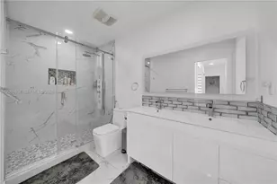 9365 SW 44th St, Miami, FL 33165 - Photo 26