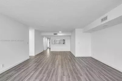 2767 Carambola Cir S #402, Coconut Creek, FL 33066 - Photo 8
