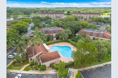 2767 Carambola Cir S #402, Coconut Creek, FL 33066 - Photo 24