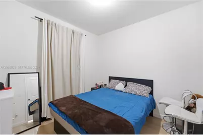 11467 W 34th Ct, Hialeah, FL 33018 - Photo 18