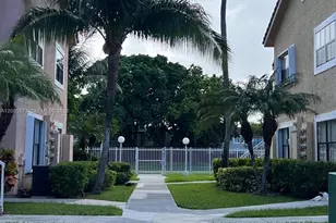 10500 SW 155th Ct, Miami, FL 33196 - Photo 14
