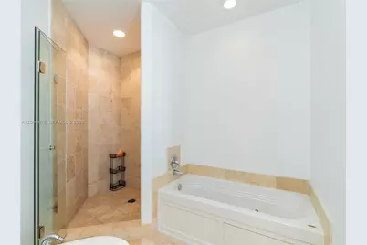 18201 Collins Ave #4709A, Sunny Isles Beach, FL 33160 - Photo 14