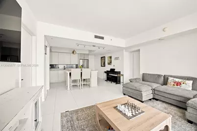 92 SW 3rd St #2004, Miami, FL 33130 - Photo 2
