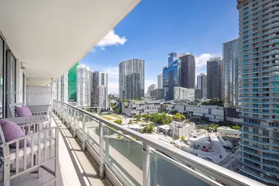 92 SW 3rd St #2004, Miami, FL 33130 - Photo 14
