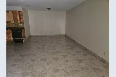 2500 NE 193rd St #2502, Miami, FL 33180 - Photo 2