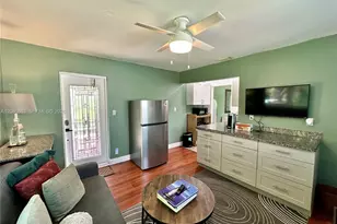 2431 Washington St, Hollywood, FL 33020 - Photo 6