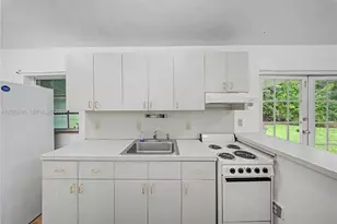 15365 SW 206th Ave, Miami, FL 33187 - Photo 36