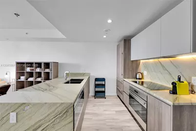801 S Miami Ave #4602, Miami, FL 33130 - Photo 6
