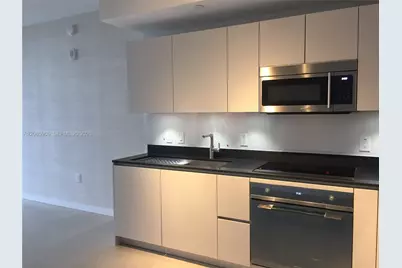 1010 Brickell Ave #3310, Miami, FL 33131 - Photo 16