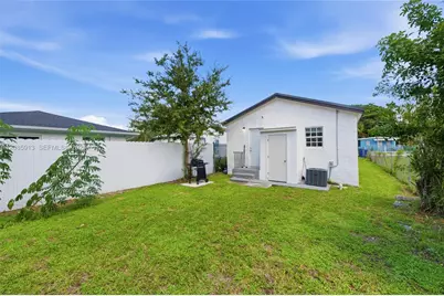 7026 NW 21st Ave, Miami, FL 33147 - Photo 30