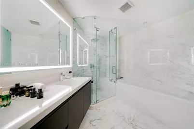 851 NE 1st Ave #3408, Miami, FL 33132 - Photo 14