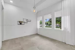 15071 SW 176th St, Miami, FL 33187 - Photo 10