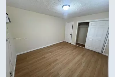 685 NE 85th St #1, Miami, FL 33138 - Photo 4
